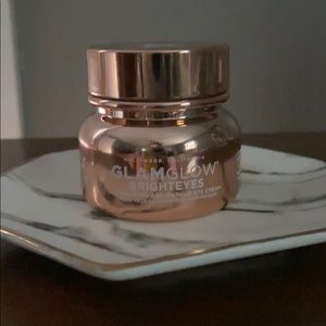 Glamglow Bright Eyes Illuminating eye cream